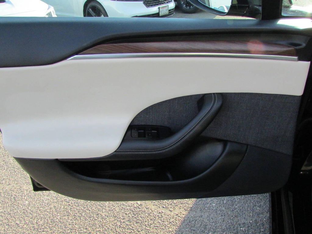 صورة مصغرة 16 لـ 2021 Tesla MODEL S LONG RANGE