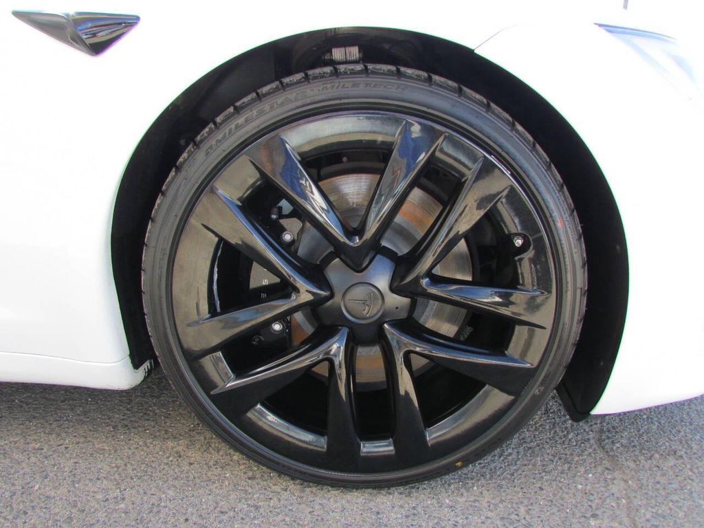 2021 Tesla MODEL S LONG RANGE — миниатюра 12