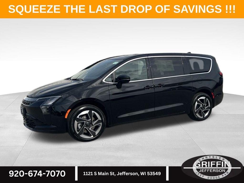 New 2027 Chrysler Pacifica Limited