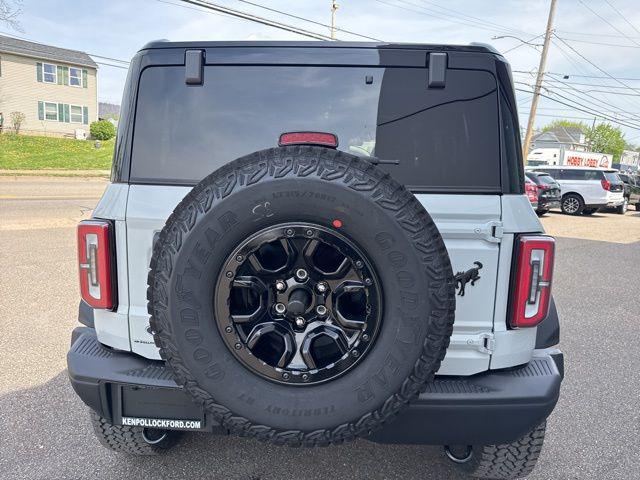 FORD BRONCO - 7