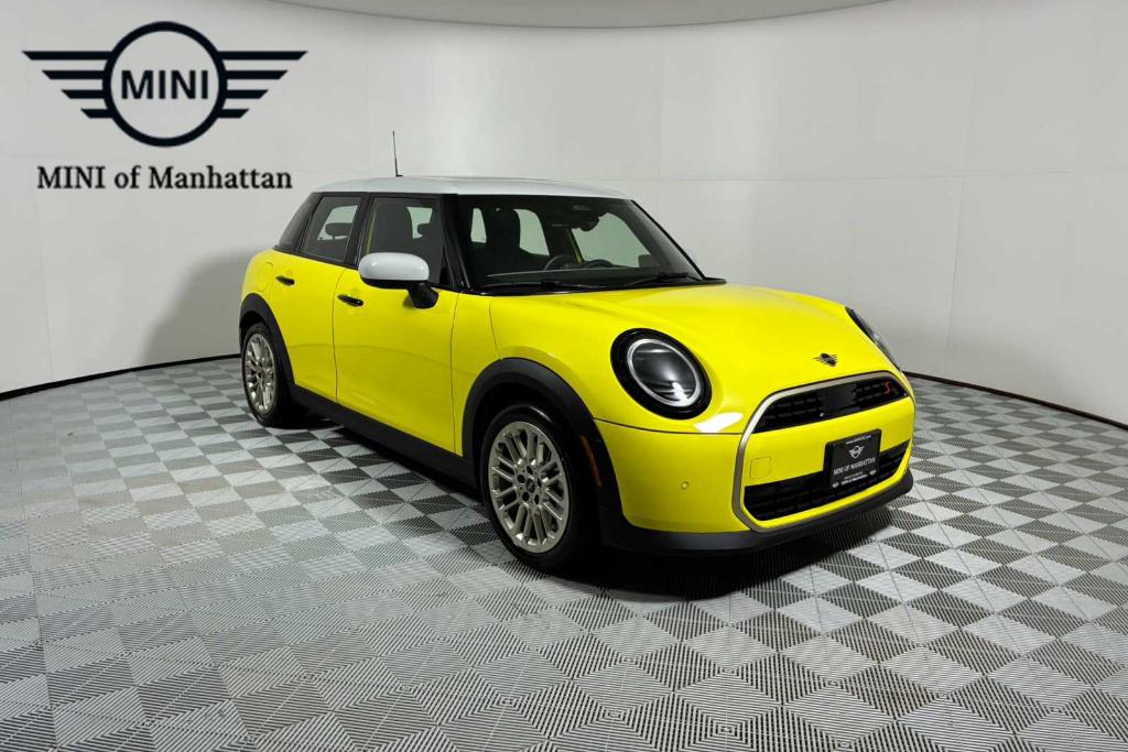 New 2026 MINI Hardtop S