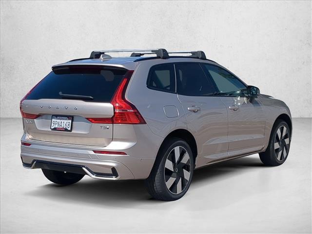 صورة 5 لـ 2025 Volvo XC60 PLUG-IN HYBRID PLUS, T8 AWD ELECTRIC/GASOLINE