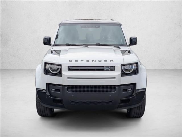 2026 LAND Rover DEFENDER P400 X-DYNAMIC SE — фото 6