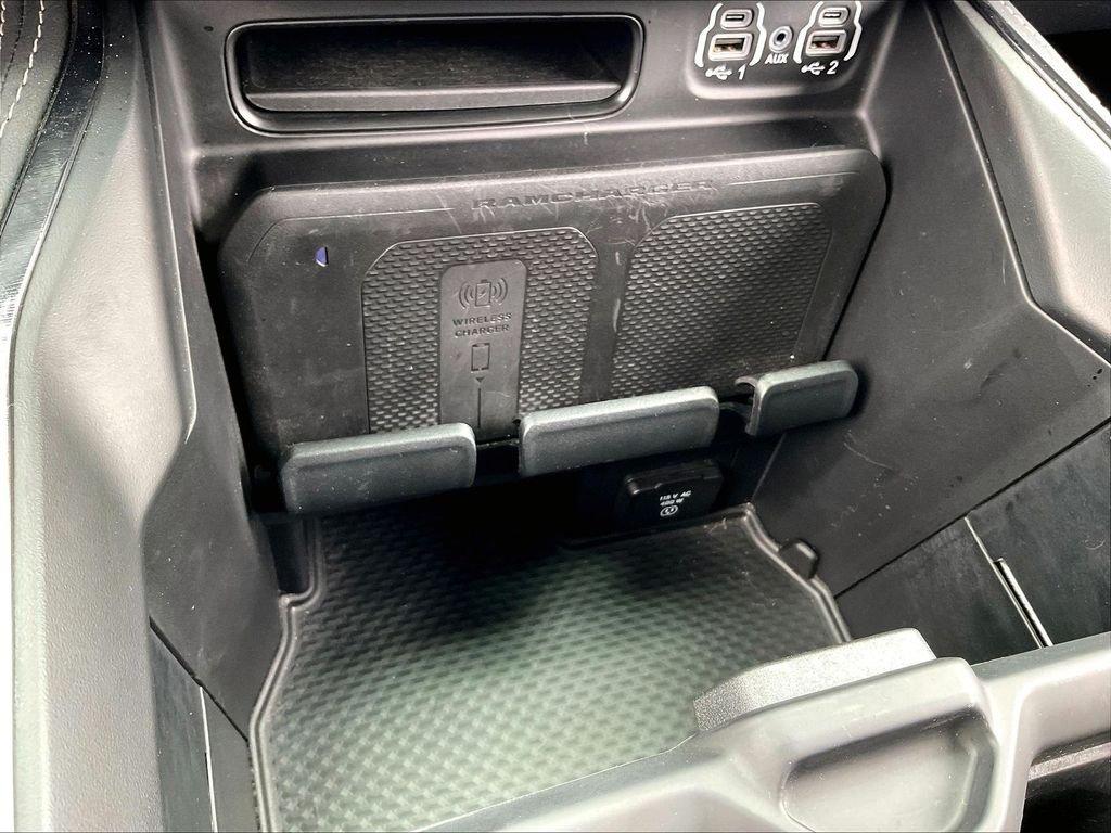 صورة مصغرة 34 لـ 2024 RAM 1500 LIMITED
