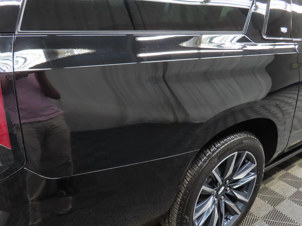 صورة 43 لـ 2022 Cadillac ESCALADE ESV SPORT