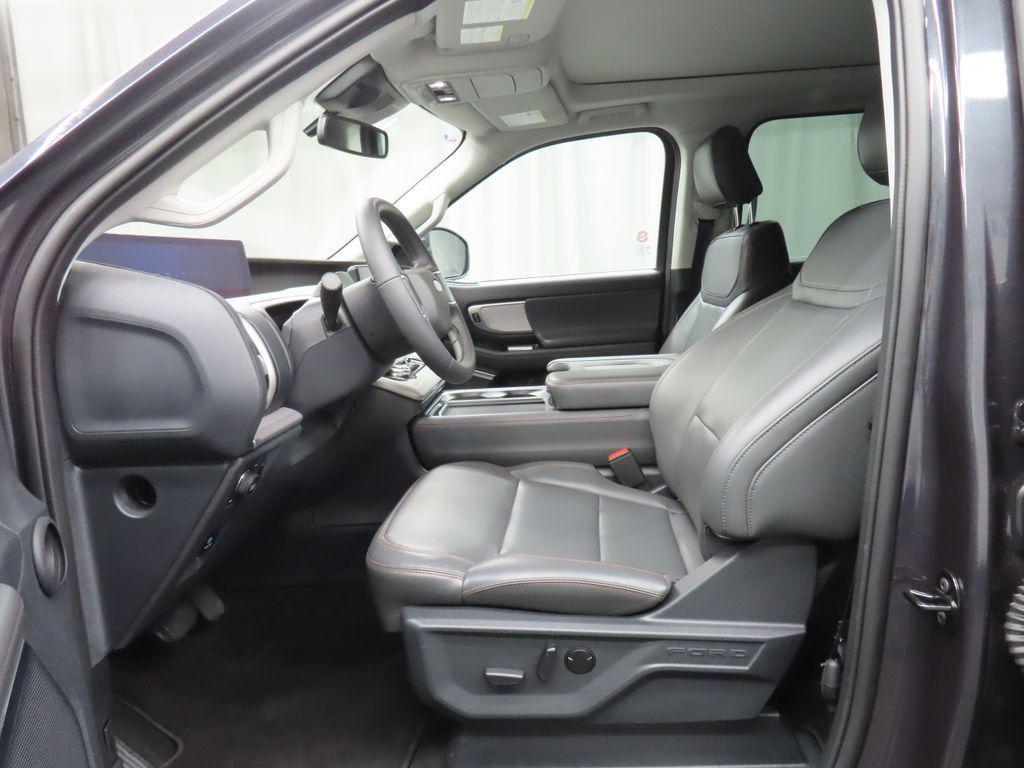 صورة مصغرة 13 لـ 2025 FORD EXPEDITION ACTIVE