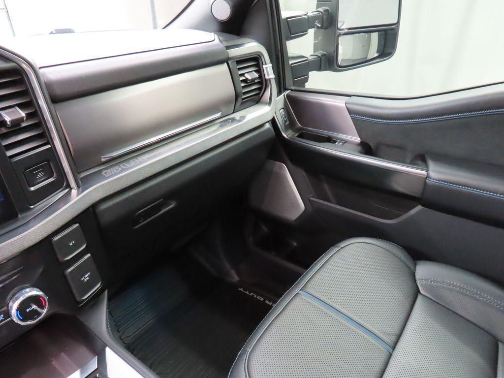 صورة مصغرة 24 لـ 2026 FORD F-250 PLATINUM