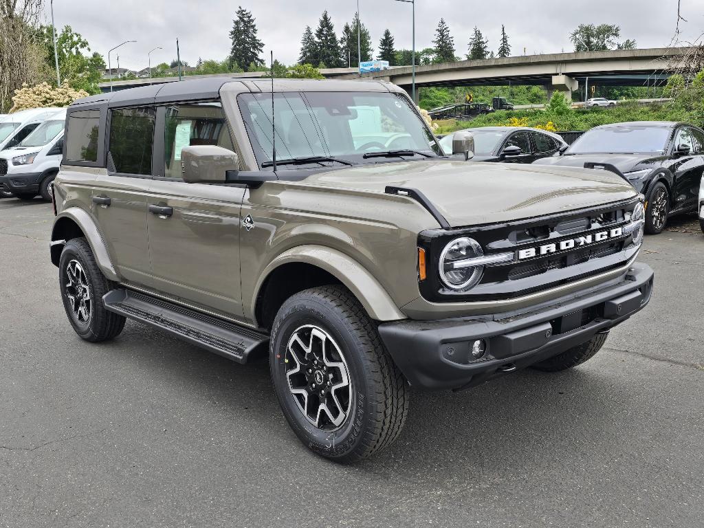 صورة 7 لـ 2026 FORD BRONCO OUTER BANKS