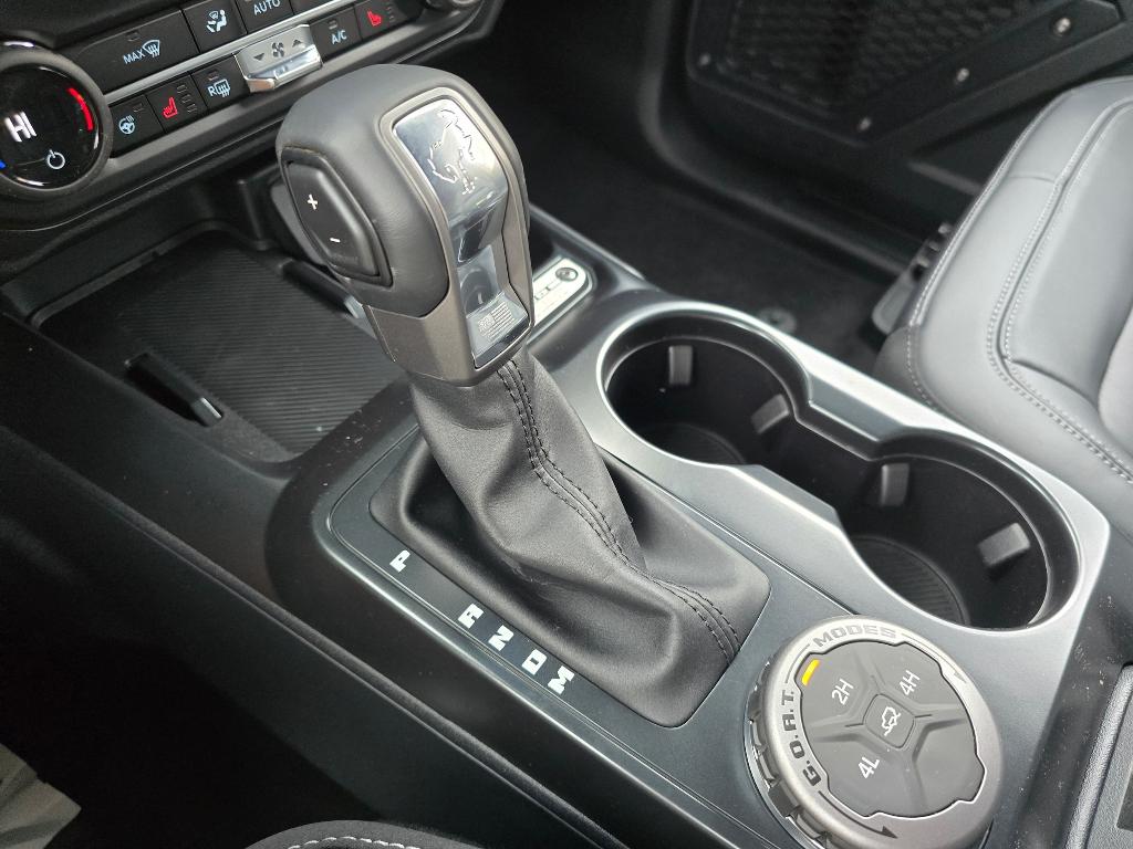 2026 FORD BRONCO OUTER BANKS 缩略图 27
