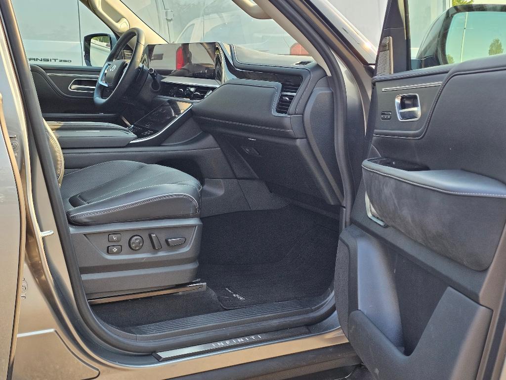 2025 Infiniti QX80 SENSORY 缩略图 12