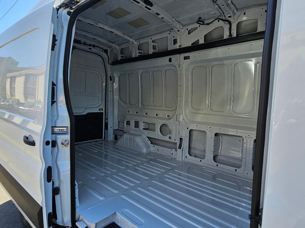 2026 FORD TRANSIT-250 BASE — миниатюра 11