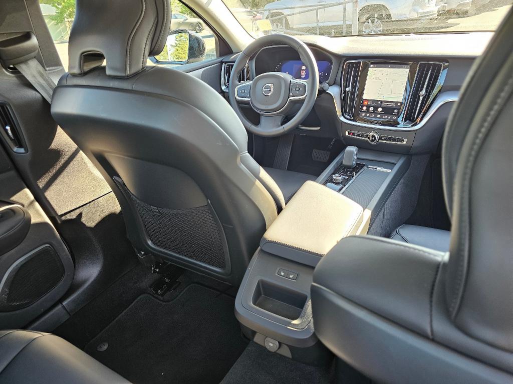 صورة مصغرة 15 لـ 2025 Volvo S60 B5 CORE