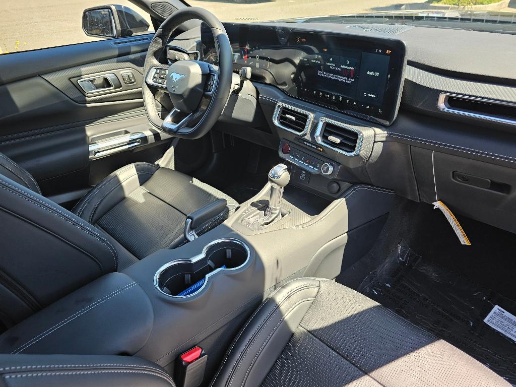 2026 FORD MUSTANG GT PREMIUM — фото 10