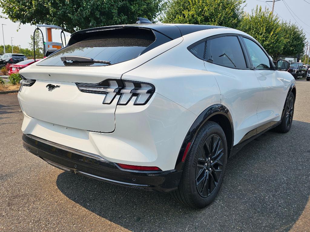 2026 FORD MUSTANG MACH-E PREMIUM — фото 5
