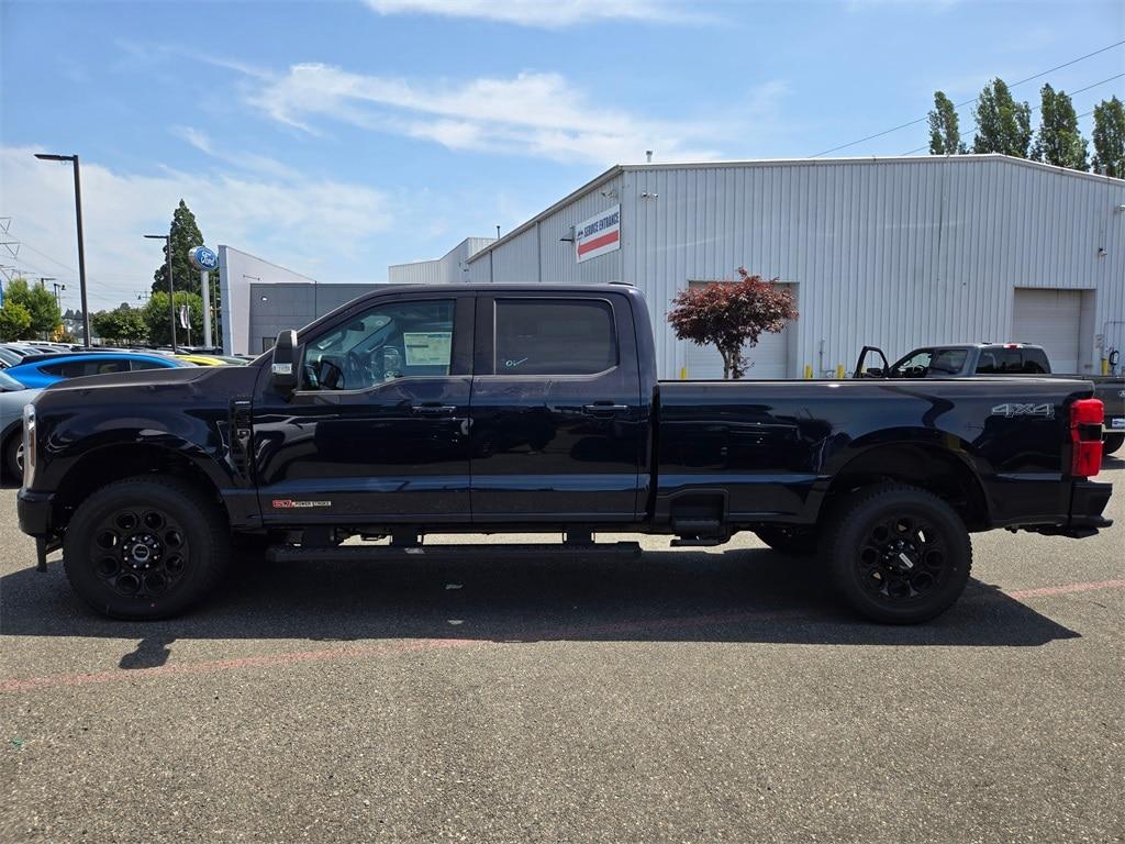 2025 FORD F-350 LARIAT SUPER DUTY — миниатюра 8