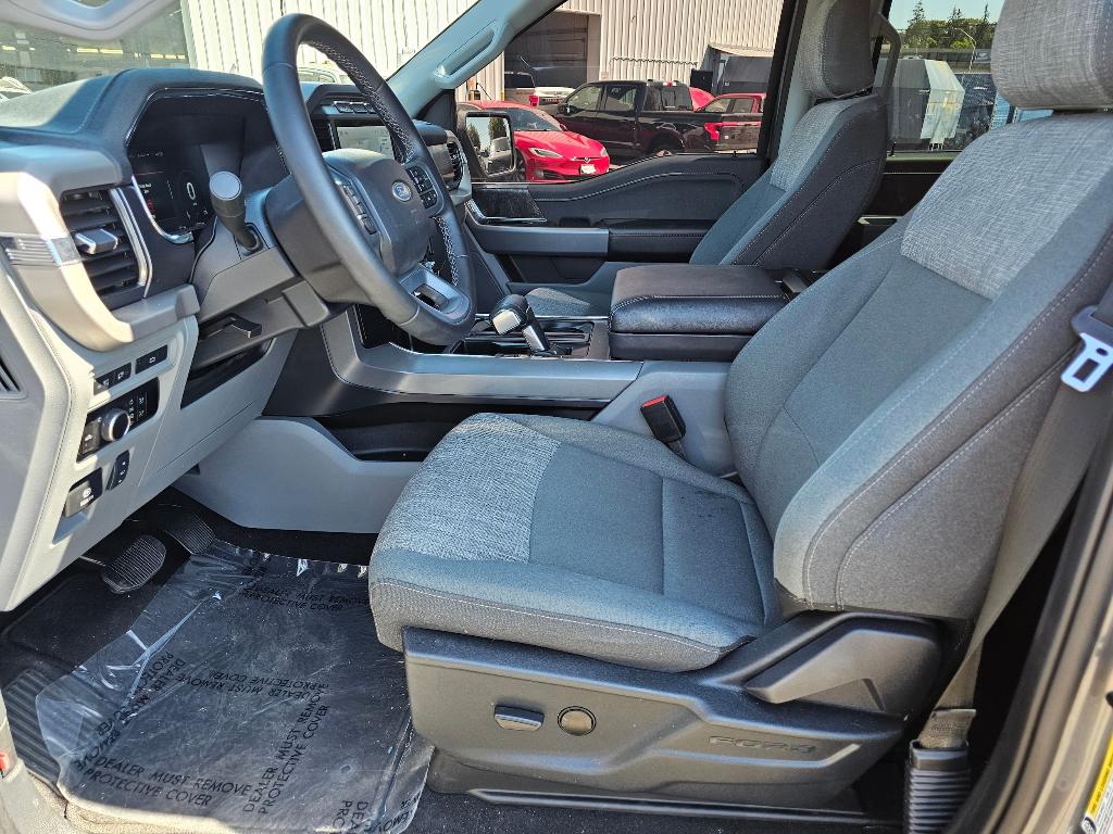 2023 FORD F-150 LIGHTNING XLT 缩略图 21