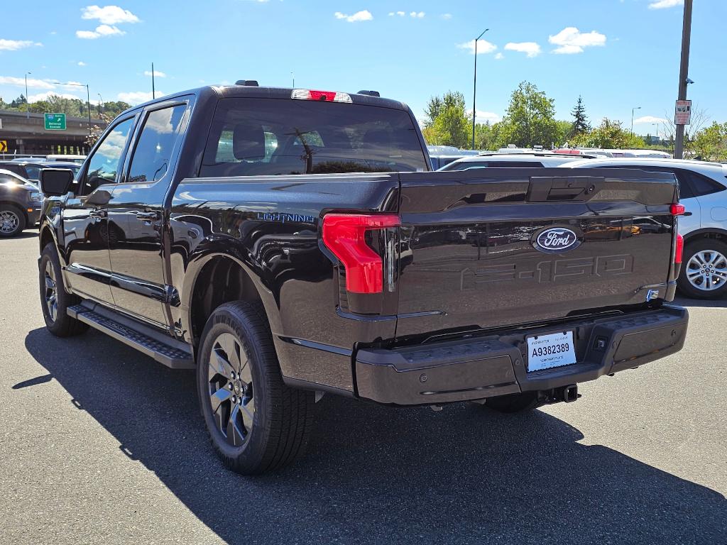 2025 FORD F-150 LIGHTNING FLASH — фото 7