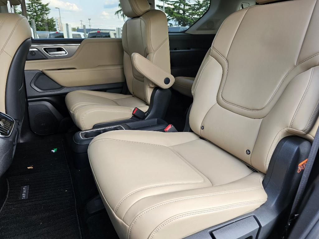 2025 Infiniti QX80 PURE 照片 21