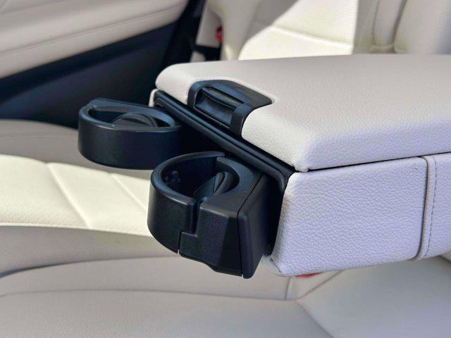 MERCEDES-BENZ GLS - 10