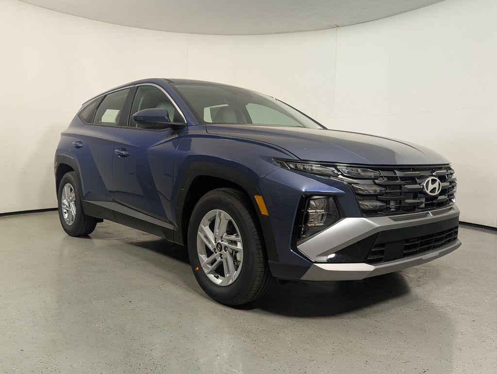 New 2026 Hyundai TUCSON SE