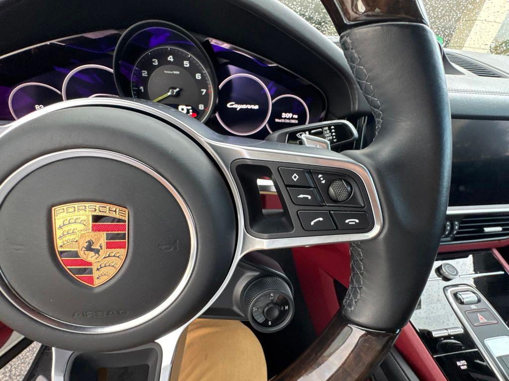صورة مصغرة 39 لـ 2023 Porsche CAYENNE PLATINUM EDITION