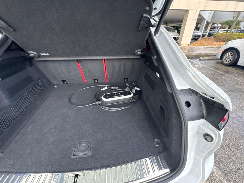 صورة مصغرة 28 لـ 2023 Porsche CAYENNE PLATINUM EDITION