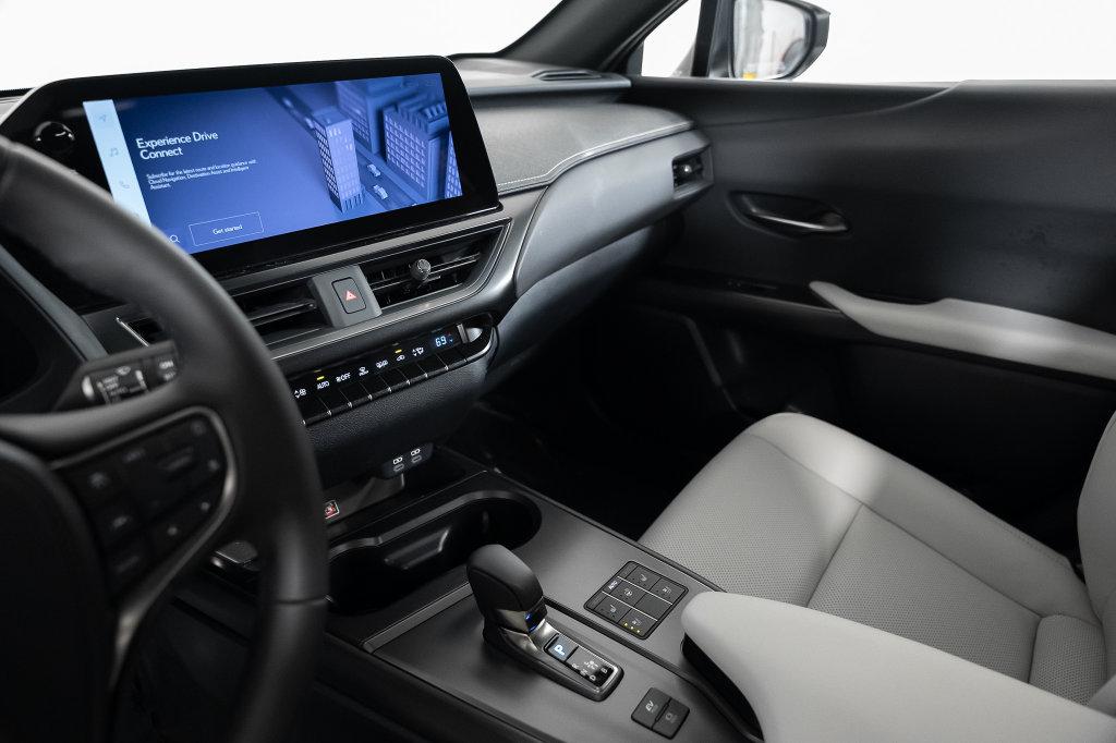 2025 Lexus UX 300H PREMIUM — миниатюра 27