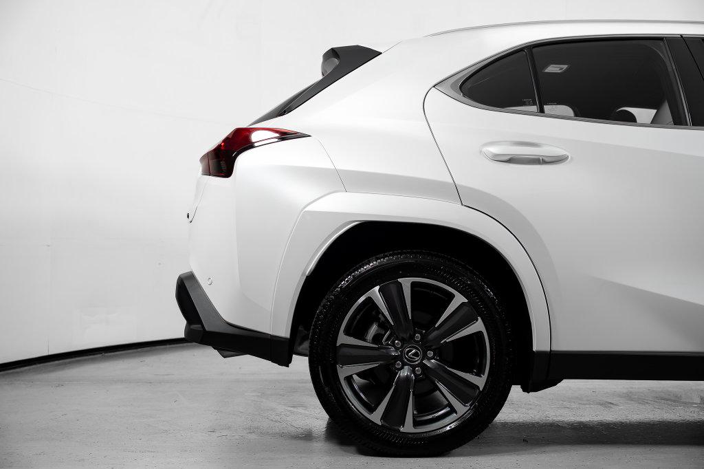 2025 Lexus UX 300H PREMIUM — фото 6