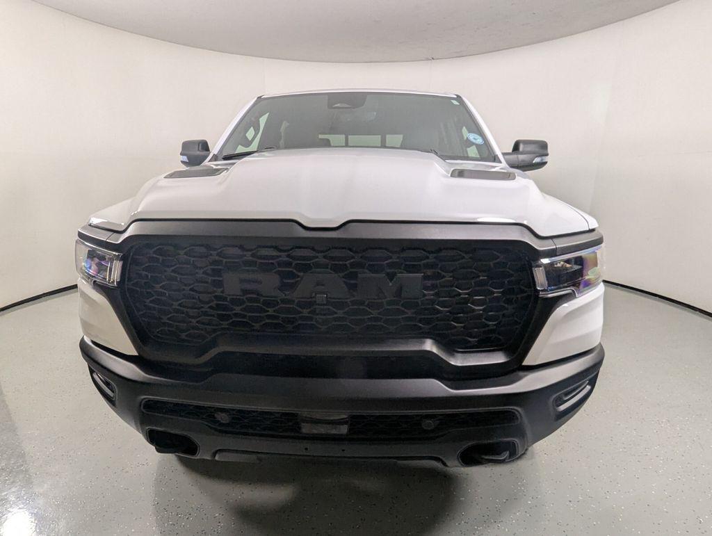 2026 RAM 1500 REBEL 照片 2
