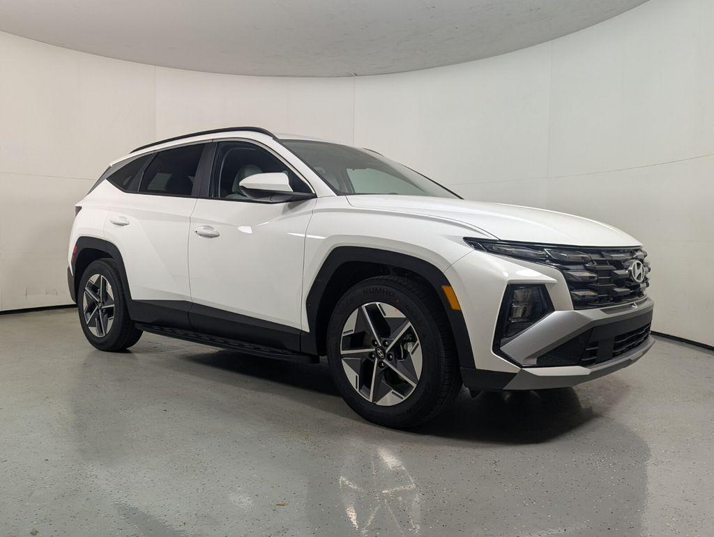 New 2026 Hyundai TUCSON SEL
