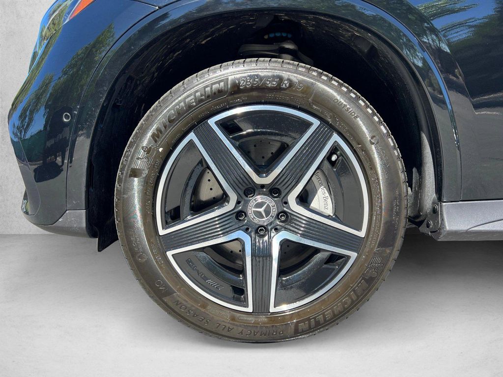 2026 Mercedes-BENZ GLC 照片 9