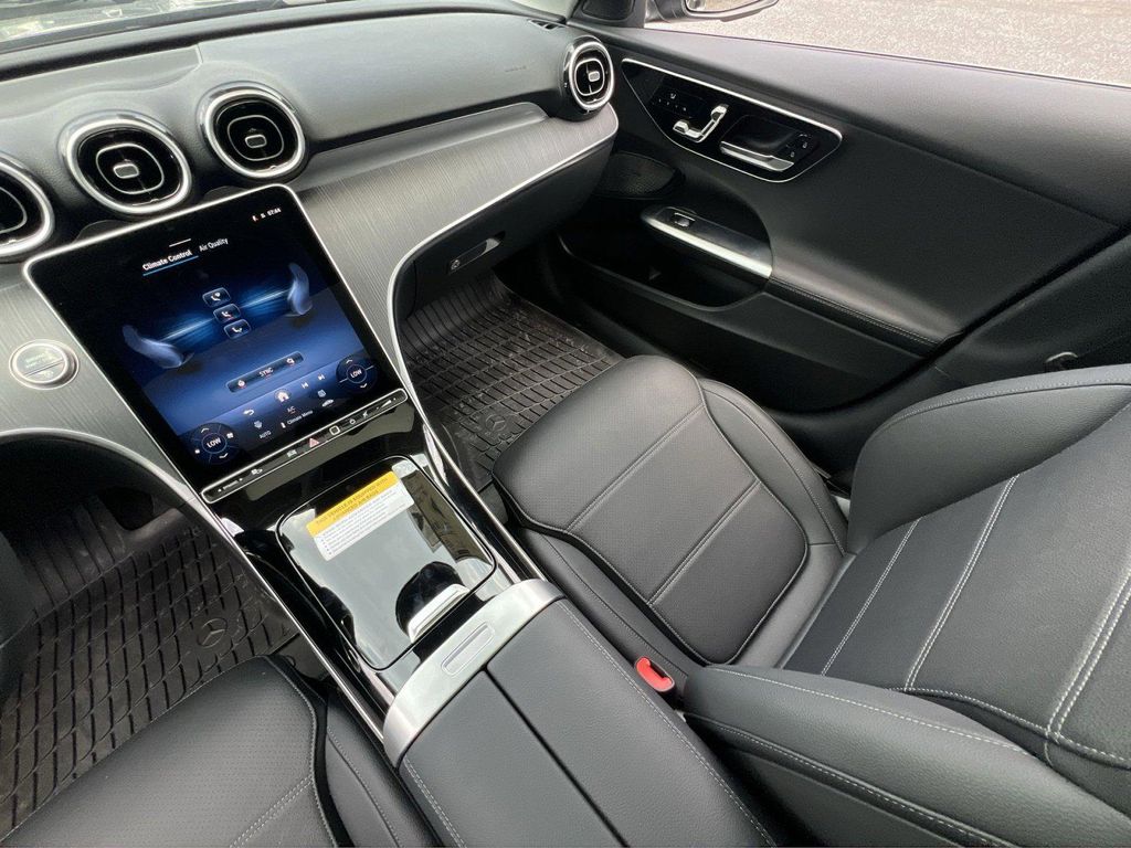 صورة مصغرة 11 لـ 2026 Mercedes-BENZ C-CLASS