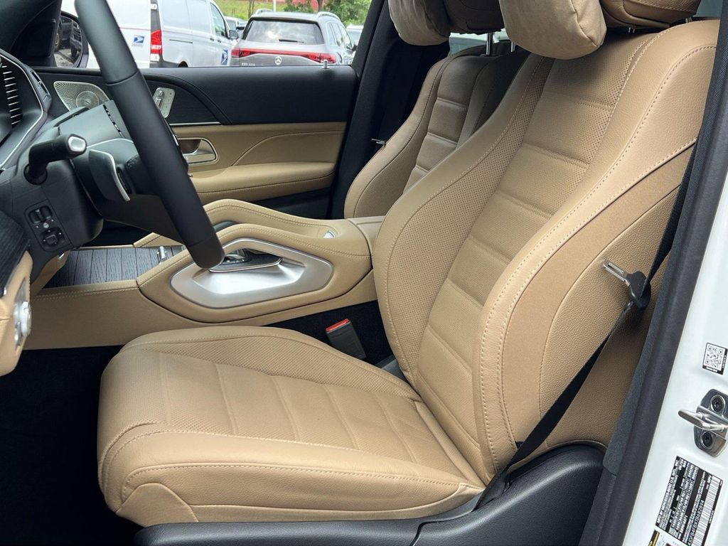 صورة مصغرة 15 لـ 2026 Mercedes-BENZ GLE
