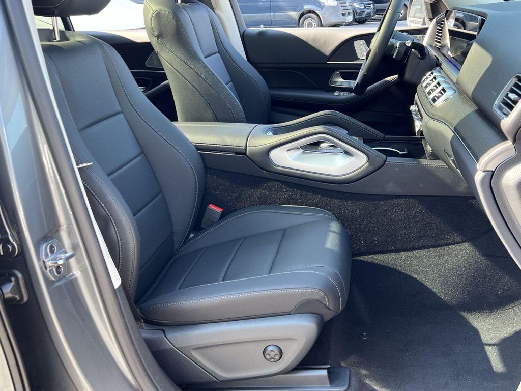 صورة مصغرة 30 لـ 2026 Mercedes-BENZ GLE