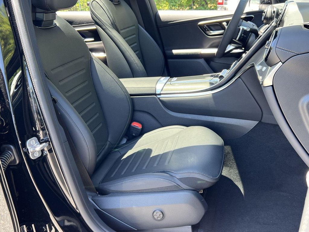 2026 Mercedes-BENZ GLC 缩略图 30