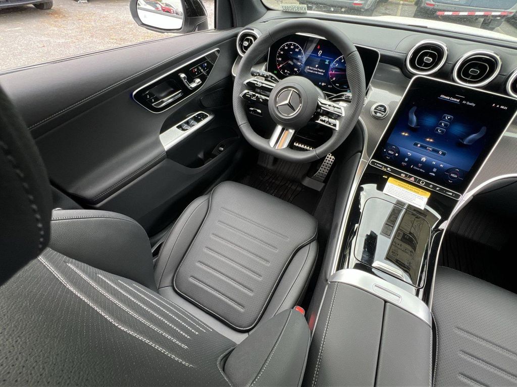 صورة مصغرة 13 لـ 2026 Mercedes-BENZ GLC