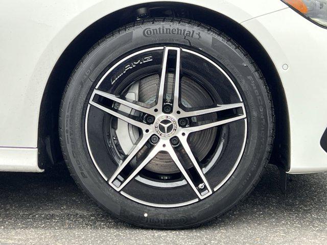 MERCEDES-BENZ E-CLASS - 7