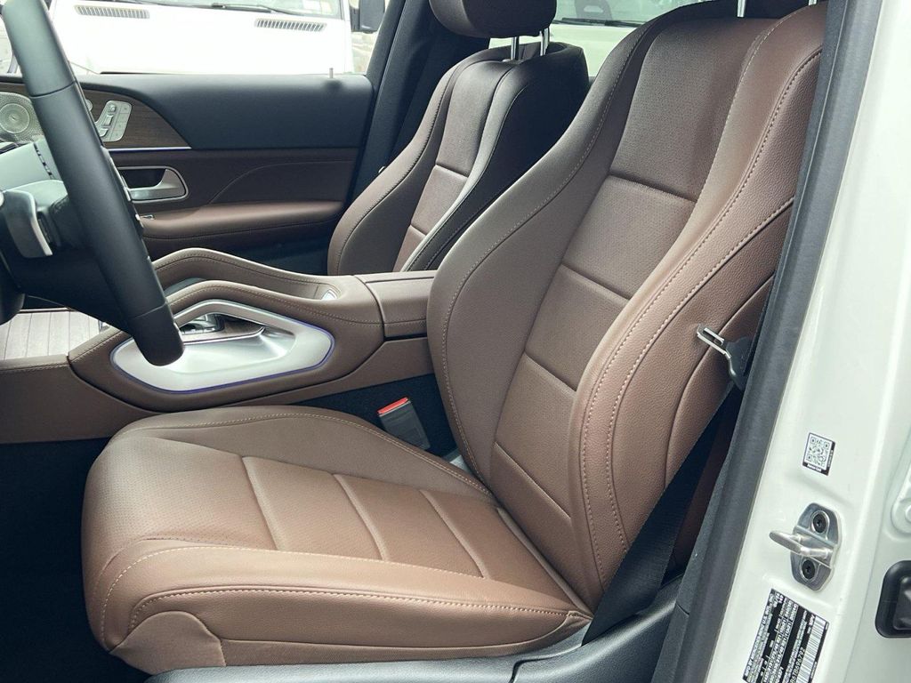 صورة مصغرة 15 لـ 2026 Mercedes-BENZ GLE