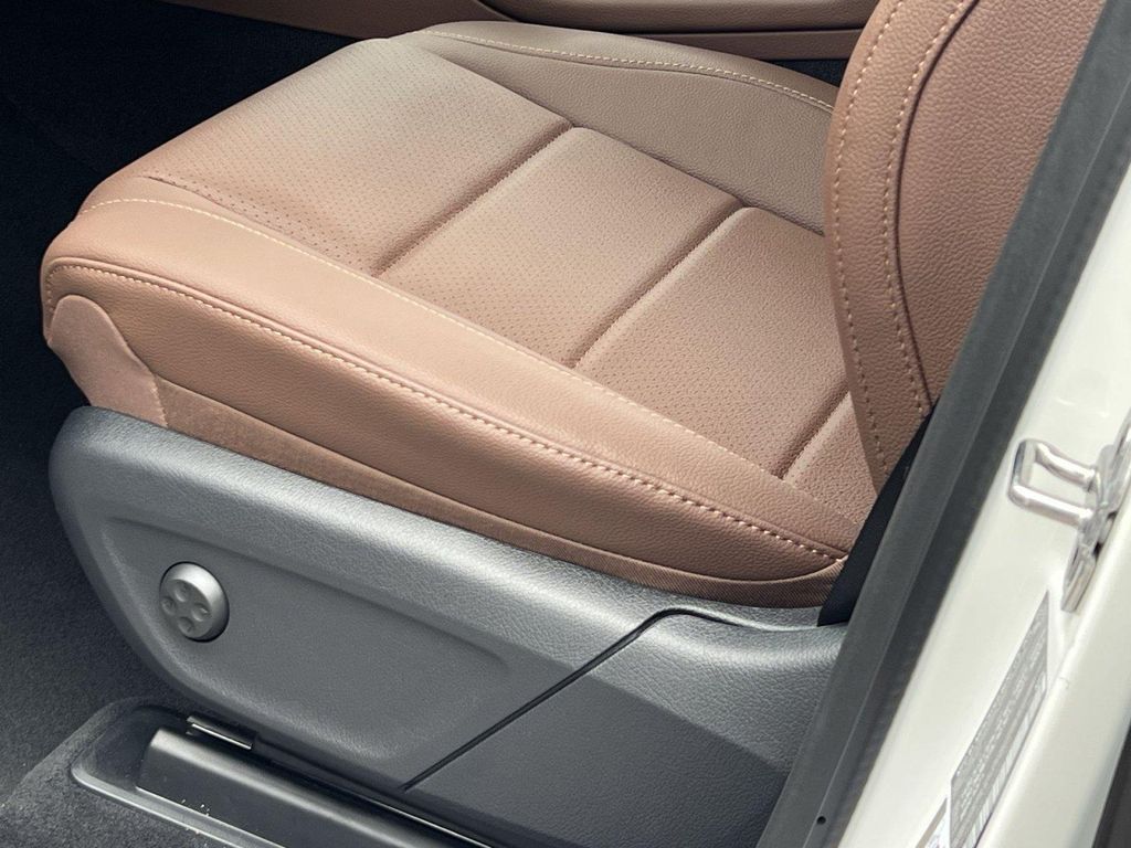 صورة مصغرة 16 لـ 2026 Mercedes-BENZ GLE