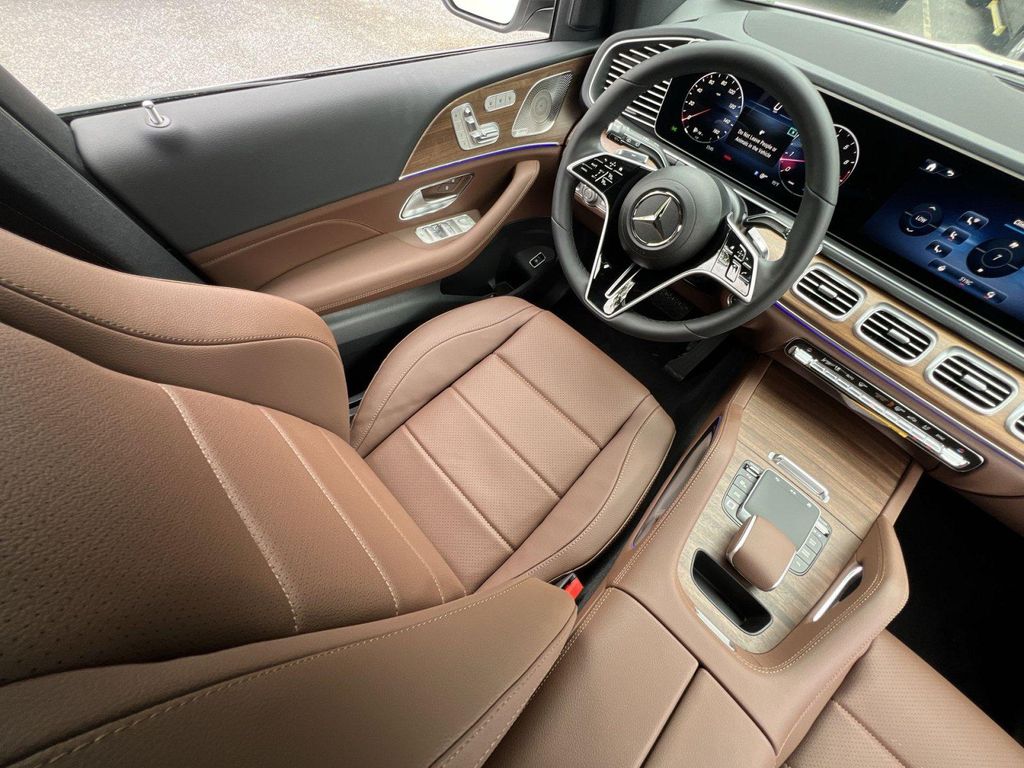 صورة مصغرة 13 لـ 2026 Mercedes-BENZ GLE