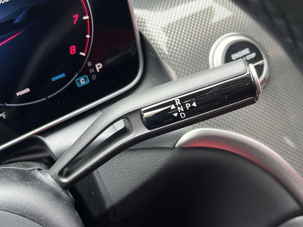 2026 Mercedes-BENZ GLC 缩略图 24