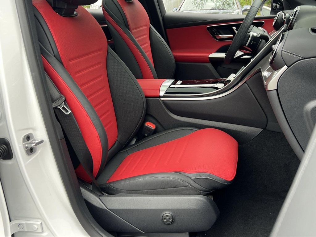 2026 Mercedes-BENZ GLC 缩略图 30