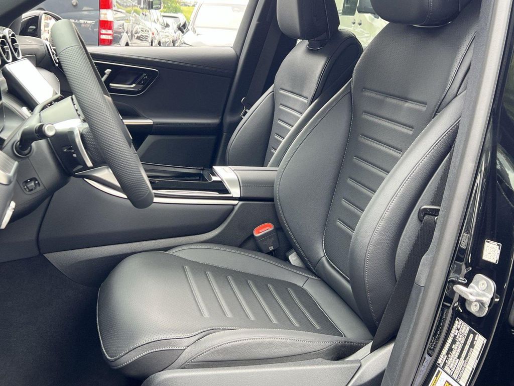 صورة مصغرة 15 لـ 2026 Mercedes-BENZ GLC