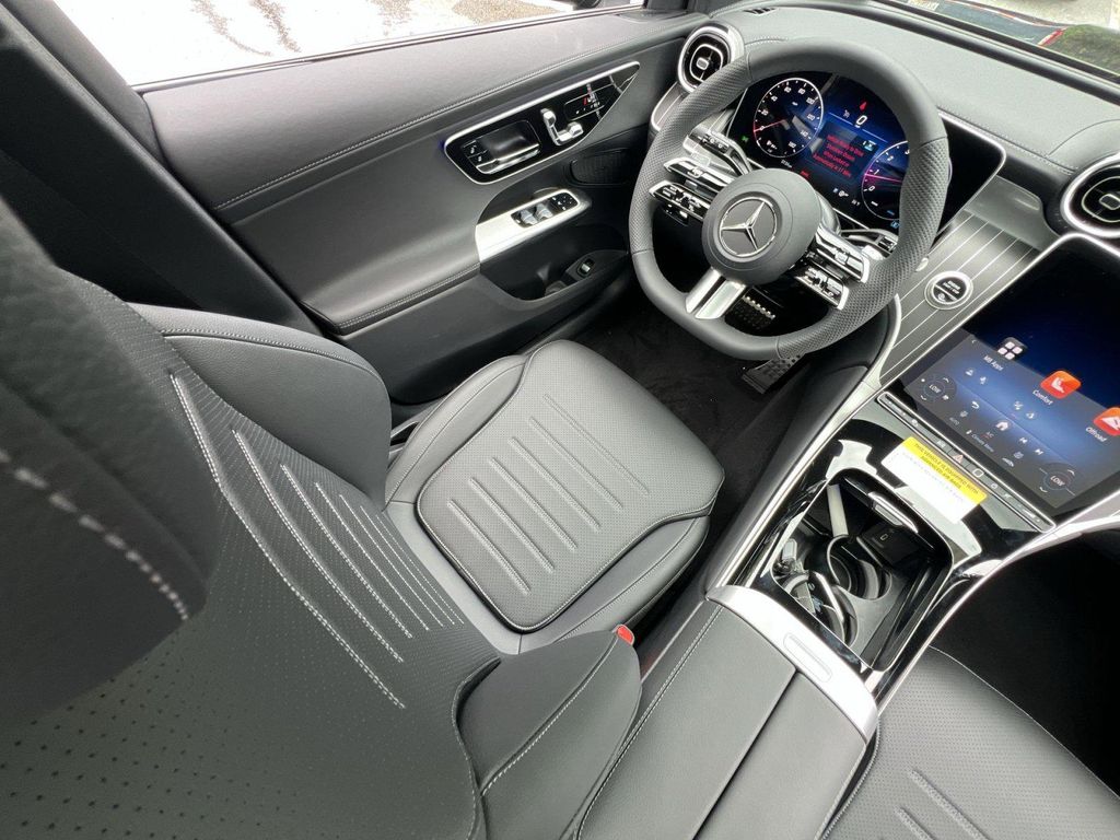 صورة مصغرة 13 لـ 2026 Mercedes-BENZ GLC