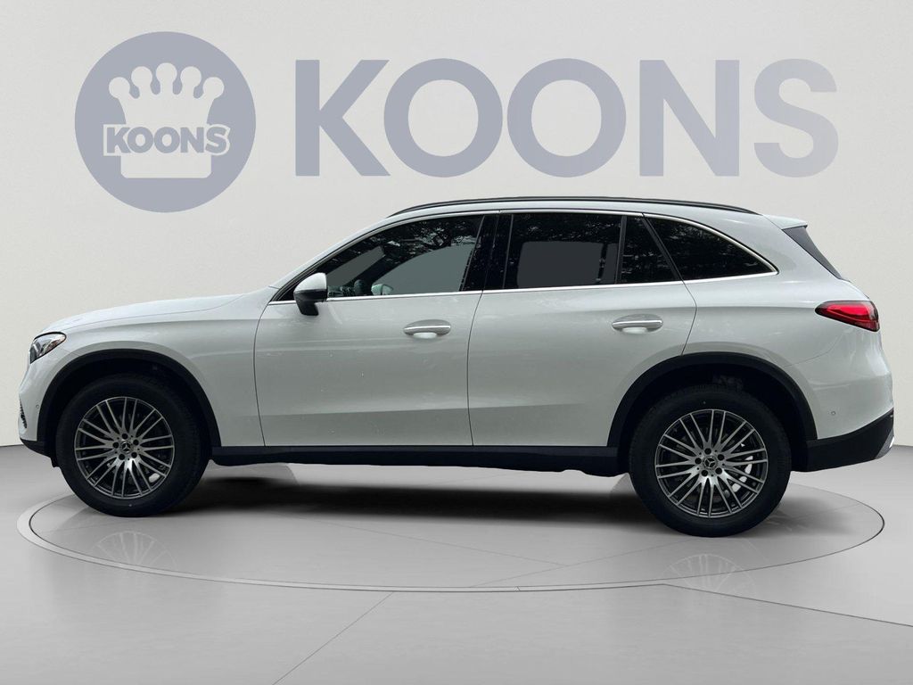 2026 Mercedes-BENZ GLC — миниатюра 5