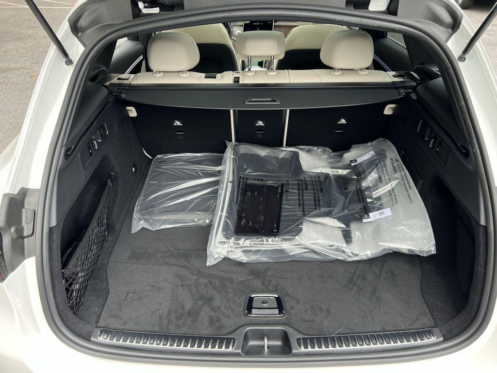 صورة مصغرة 28 لـ 2026 Mercedes-BENZ GLC