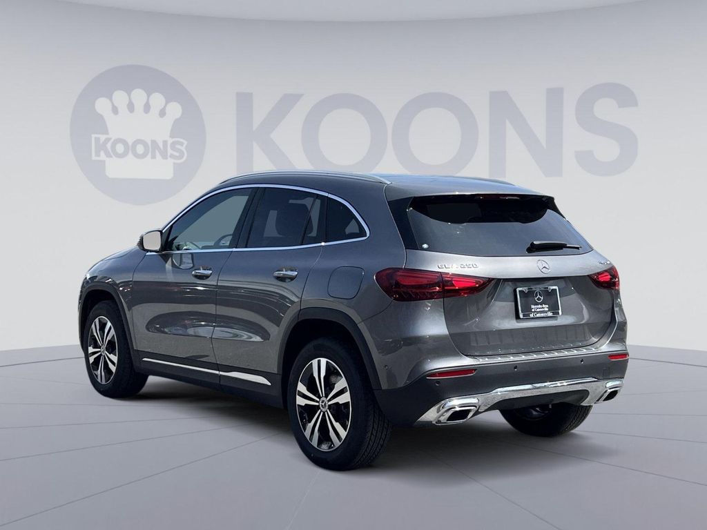 2026 Mercedes-BENZ GLA — фото 3