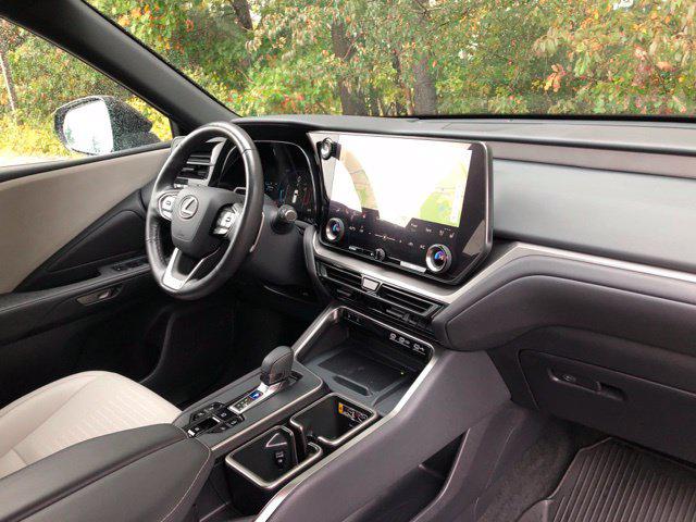 صورة مصغرة 18 لـ 2024 Lexus TX 350 PREMIUM