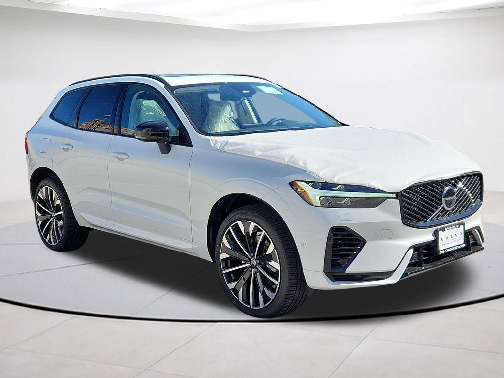 New 2026 Volvo XC60 Plug-In Hybrid T8 Ultra