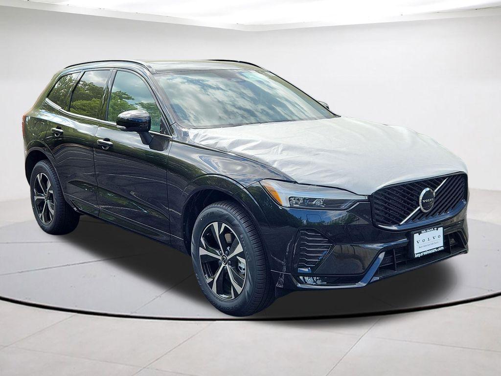 New 2026 Volvo XC60 B5 Core